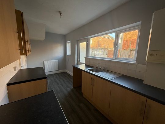 Fully Refurbished End Terrace House in Hartlepool - Photo 1