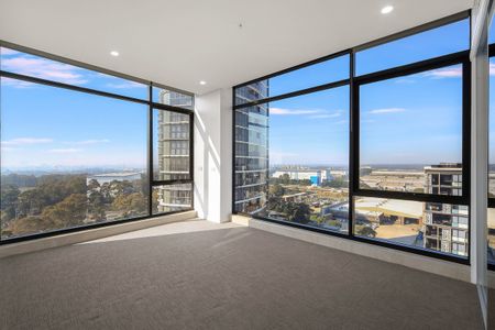 Private Rooftop Terrace with BBQ | Luxury Apartment With Facilities - Photo 2