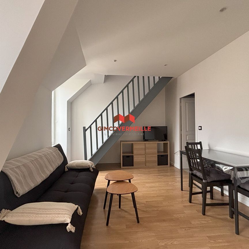 APPARTEMENT T2 MEUBLE - HYPER CENTRE POISSY - Photo 1