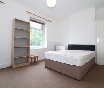 Whitchurch Road, Heath - Photo 2