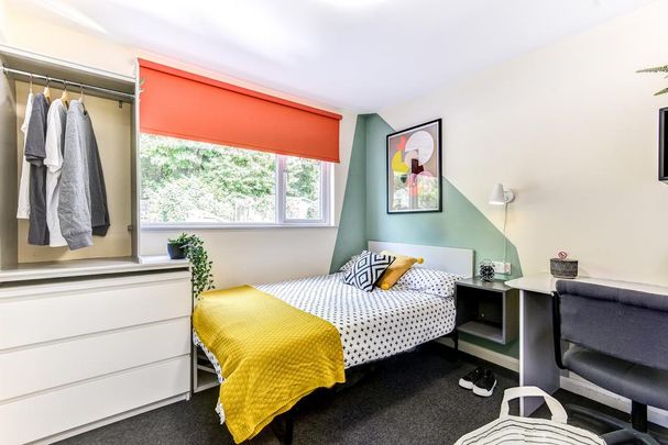 1 bedroom house of multiple occupation to rent - Photo 1
