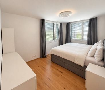 Moderne 4.5-Zimmer-Wohnung beim Bahnhof Cazis - Foto 2