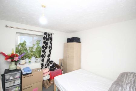 Orchid Court, Wembley, Middlesex, HA9 - Photo 2