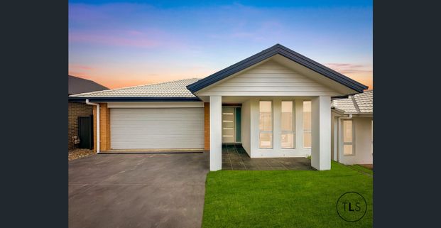 Spacious Family Home - Photo 1