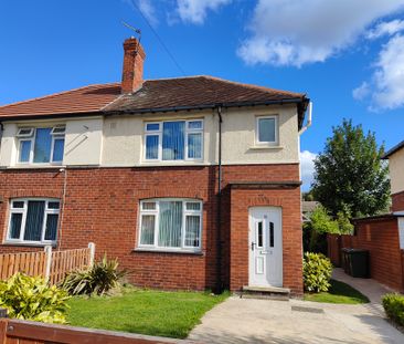 3 bedroom semi-detached house to rent - Photo 1