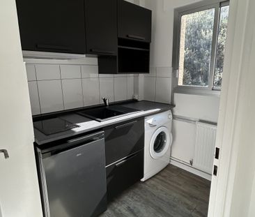 Charmant T2 avec Balcon - Rue Maurice Favier 13006 Marseille - Photo 4