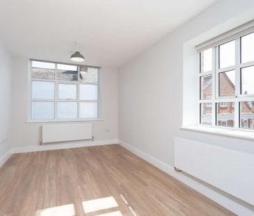 1 bedroom second floor apartment in York city centre - Photo 4