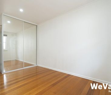 Practical Family Home in Prime Location with Ample Parking - Photo 3