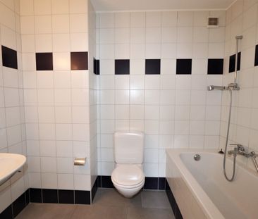 Luminous 3.5-room apartment with balcony in Domdidier - move-in fro... - Photo 6