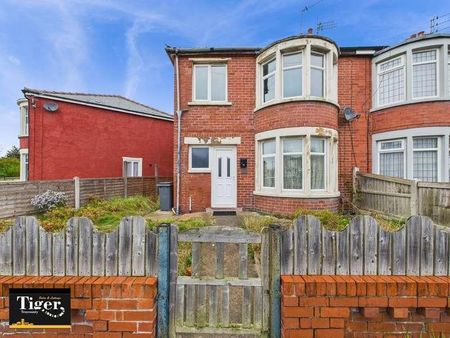 Westmorland Avenue, Blackpool, FY1 - Photo 5