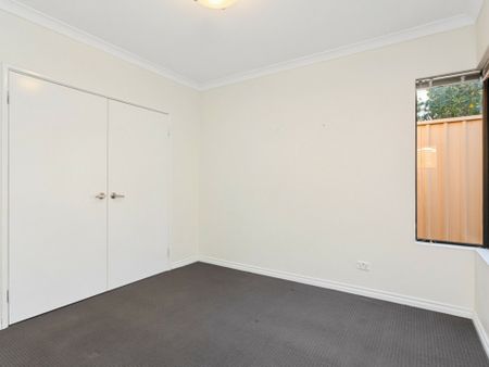 Low Maintenance Family Home - Photo 5