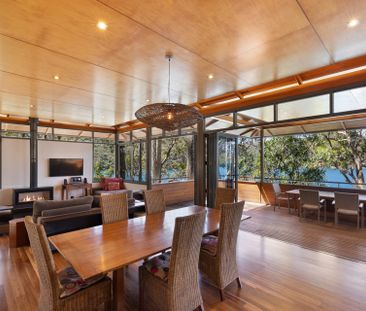 Waterfront Luxe � Architecturally Designed Home with Boatshed - Photo 2