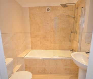 2 bed flat to rent in Gordon Road, South Shields, NE34 - Photo 5