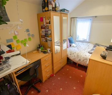7 bedroom house to rent - Photo 1