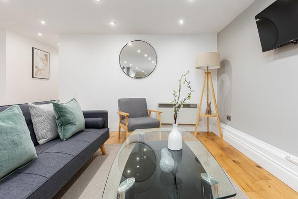 2 bedroom flat to rent - Photo 1