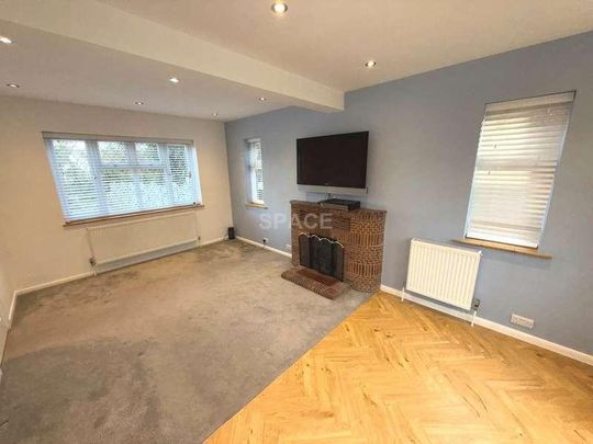 Radstock Lane, Reading, RG6 - Photo 1