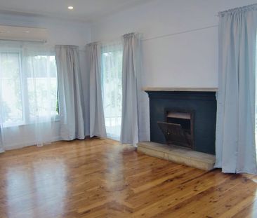 Family 4-bedroom home in highly desirable location with everyday co... - Photo 1