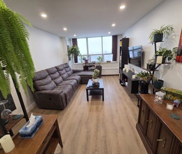 For Lease - 390 Dixon Road Unit# 2305, Toronto, Ontario - Photo 1