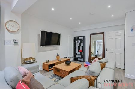 5 bedroom terraced house to rent - Photo 2