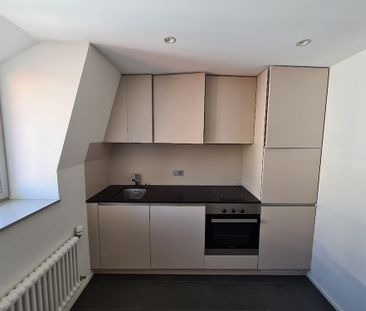 Charmante 2.5 Duplex-Wohnung im Alt-Quartier - Photo 1