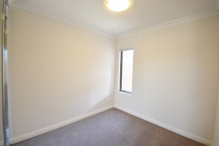 39B Halland Way, Westminster WA 6061 - Photo 3