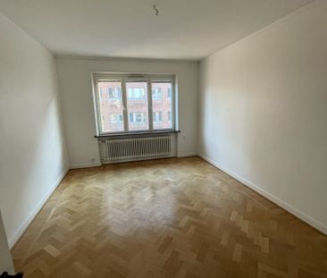 Järnvägsgatan 11 - Photo 2