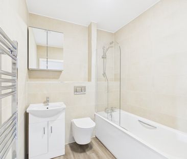 Zinc House, Camberley - 1 bedroomProperty for lettings - Seymours - Photo 2