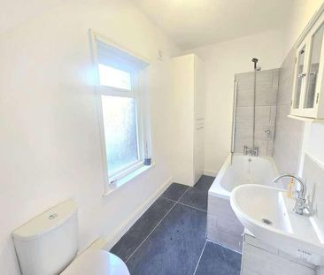 Shay Lane, Halifax, HX2 - Photo 6