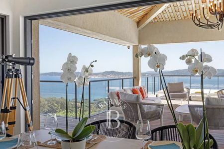 LOCATION SAISONNIÈRE - GRIMAUD - VUE MER PANORAMIQUE - 5 CHAMBRES - Photo 4