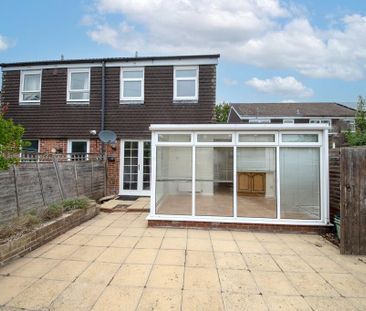 2 bedroom end of terrace house to rent - Photo 1