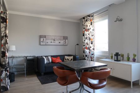 Location Appartement 1 pièce 28m² ST ETIENNE 42100 - Photo 2