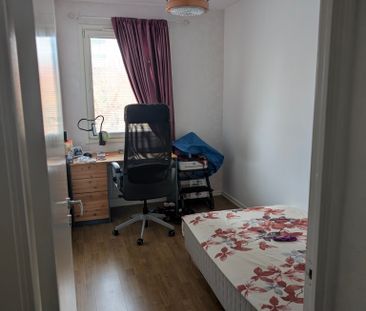 Pilvägen, Sollentuna - Foto 1