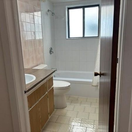 3 1/2 renove - Photo 3