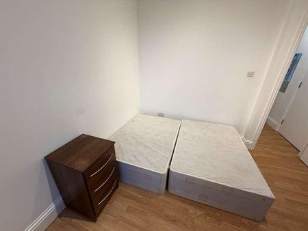 Fairbridge Road, London, N19 - Photo 2