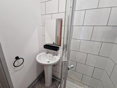 Princess Way, SA1 3LW, Swansea - Photo 2