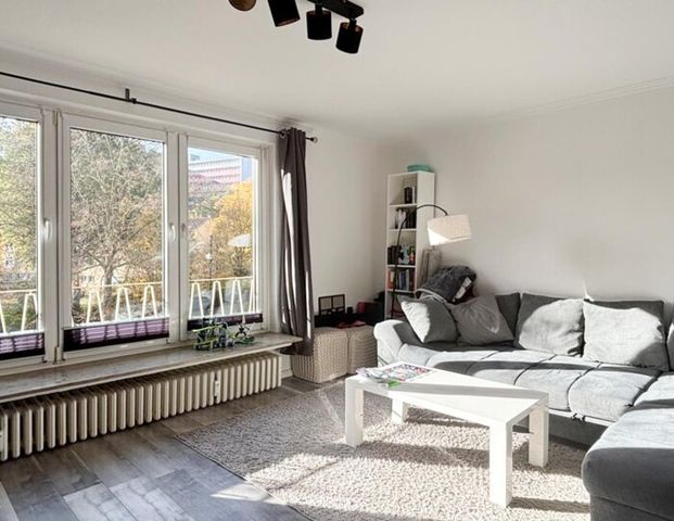 Gemütliche und gut geschnittene 3,5-Zimmer-Wohnung mit Balkon im Hulsberg - Photo 1