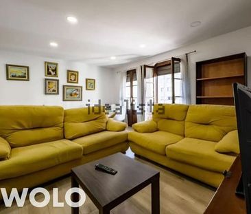 Alquiler de piso en CL Pedro Gomez Chaix - Photo 2