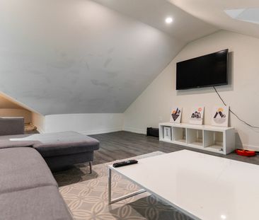 $1,399 / 2 br / 1 ba / 600 sqft 210 Wilson st unit A - Photo 4