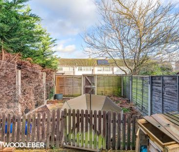 3 bedroom terraced house to rent - Photo 3