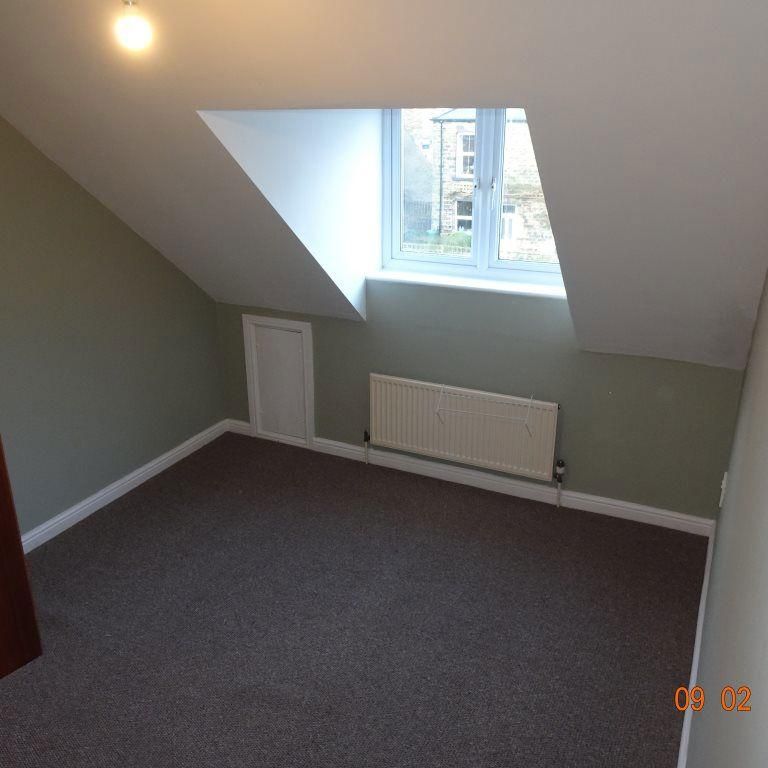 3 bedroom apartment to rent - Photo 1