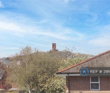 2 bedroom flat to rent - Photo 2