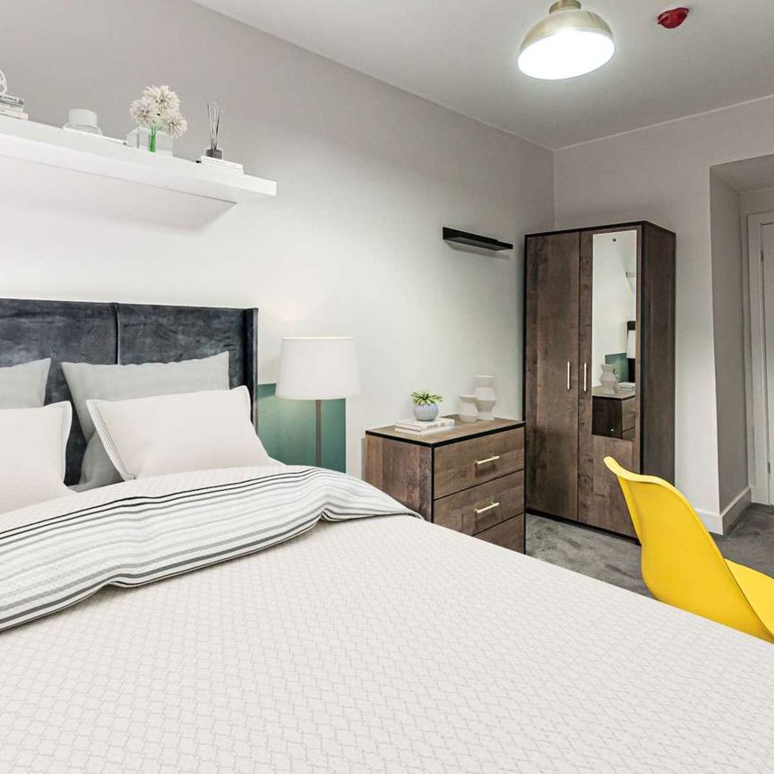 🏠 Great location professional house share 🏠 Room 5 - Photo 1