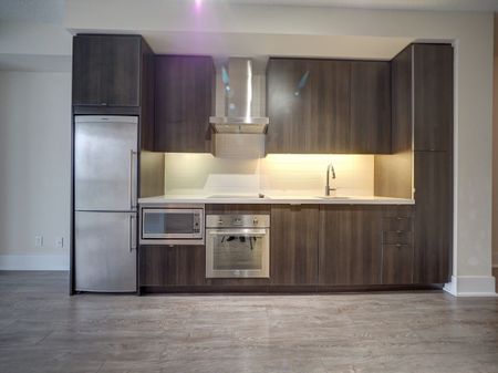 For Lease - 300 Front Street Unit# 1901, Toronto, Ontario - Photo 4