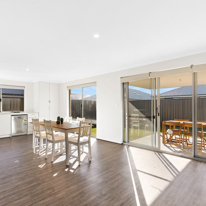 Madora Bay - Photo 1