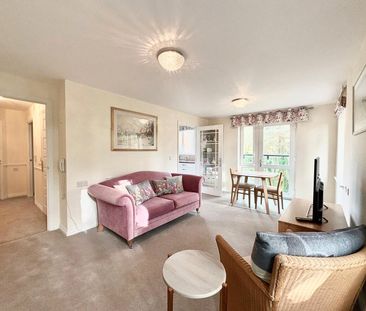 Park Lane, Camberley, Surrey, GU15 - Photo 3