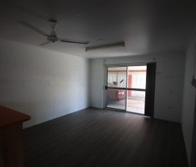 NEAT UNIT CLOSE TO EVERYTHING - Photo 4