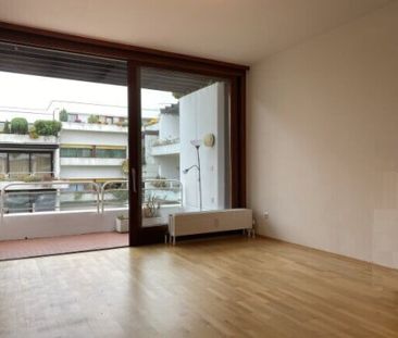 Nussdorf, ruhige + sonnige Wohnung mit 8m² Balkon, Schwimmbad 27°C,... - Photo 2