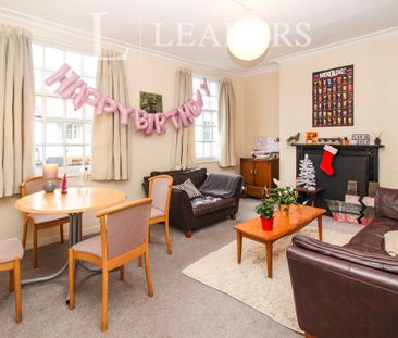 3 bedroom apartment to rent Regent Street, Leamington Spa, CV32 - Photo 2