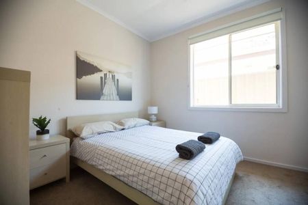 Luxe Spacious Home Closes to CBD - Photo 4