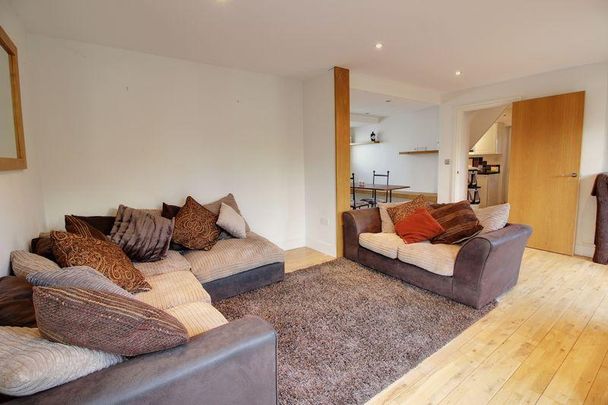 2 bedroom detached house to rent - Photo 1